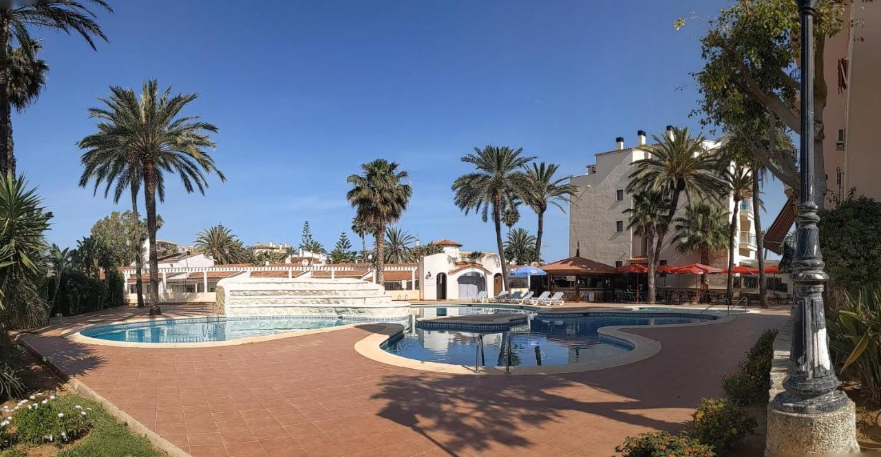 Estudio Con Piscina, Playa Y Wifi Denia Exterior foto