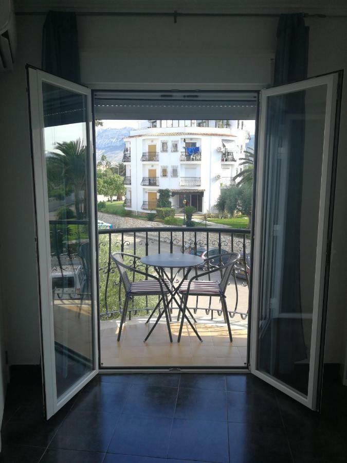 Estudio Con Piscina, Playa Y Wifi Denia Exterior foto